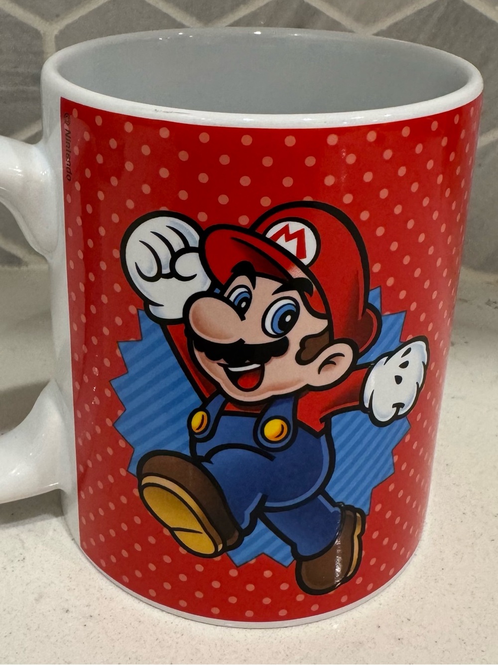 NEW Official Nintendo Super Mario Mug Mario Luigi Yoshi Ceramic Coffee Cup / Mug